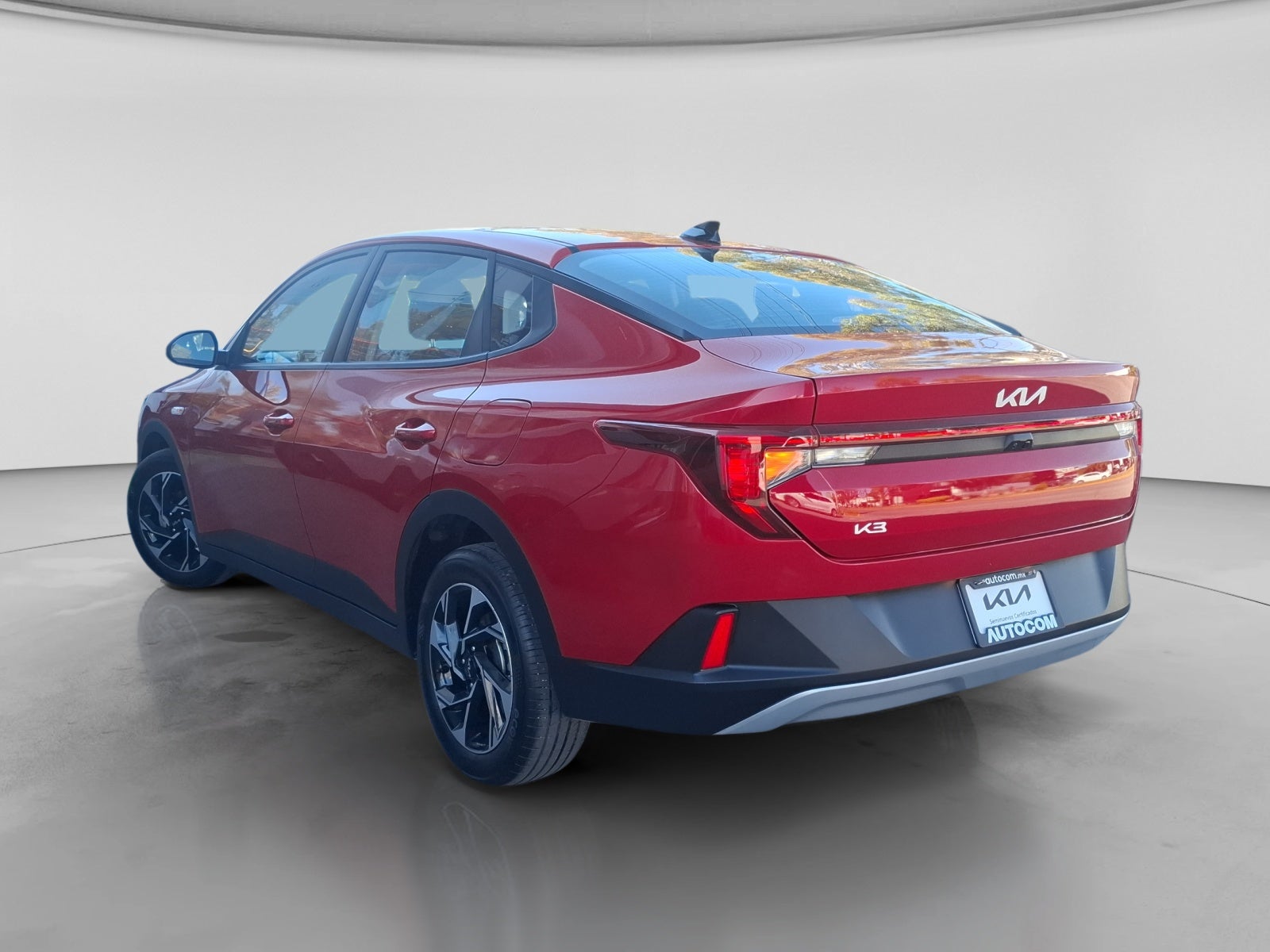 2025 Kia K3 EX AT