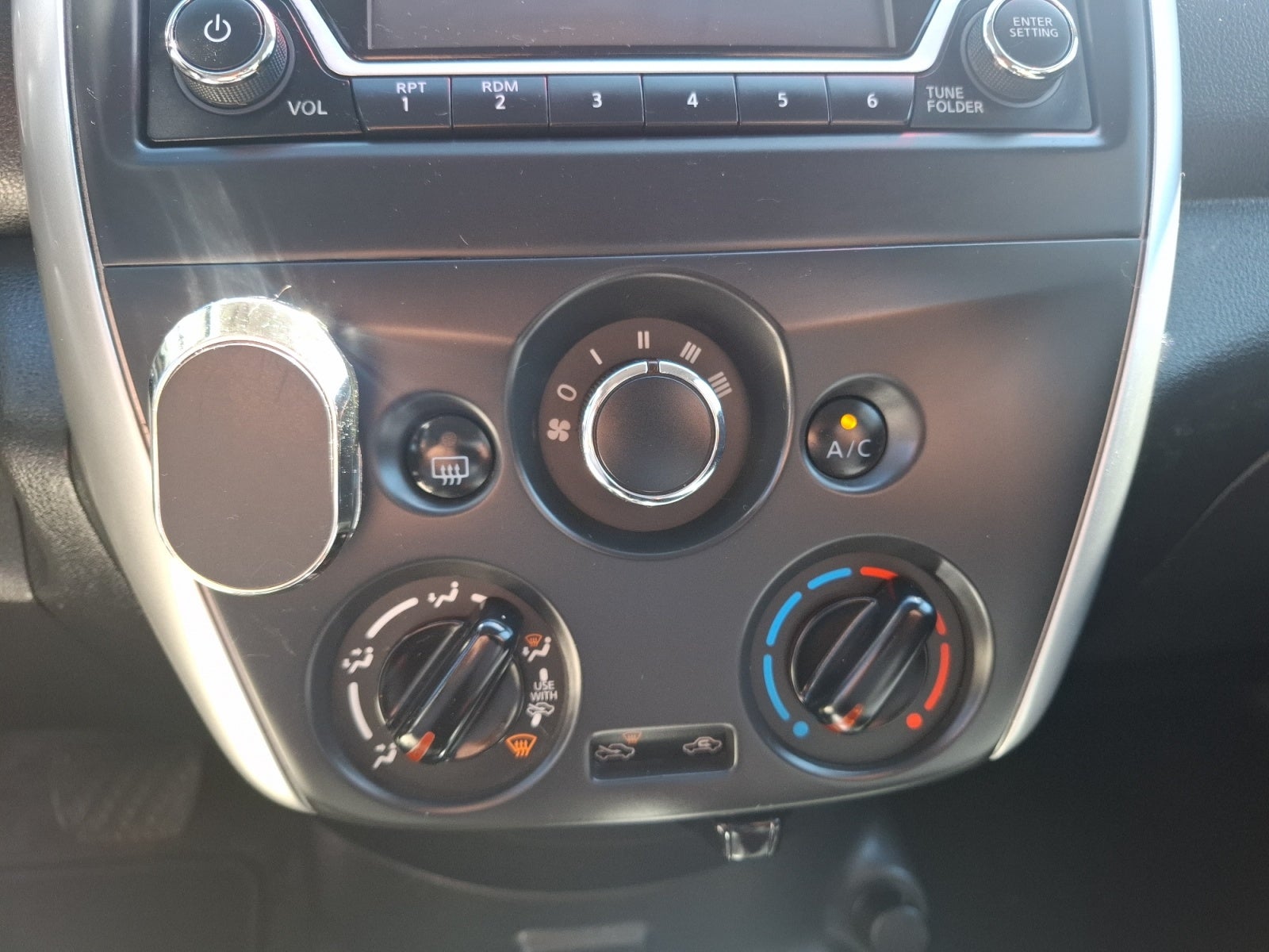 2019 Nissan VERSA VERSA ADVANCE T/A