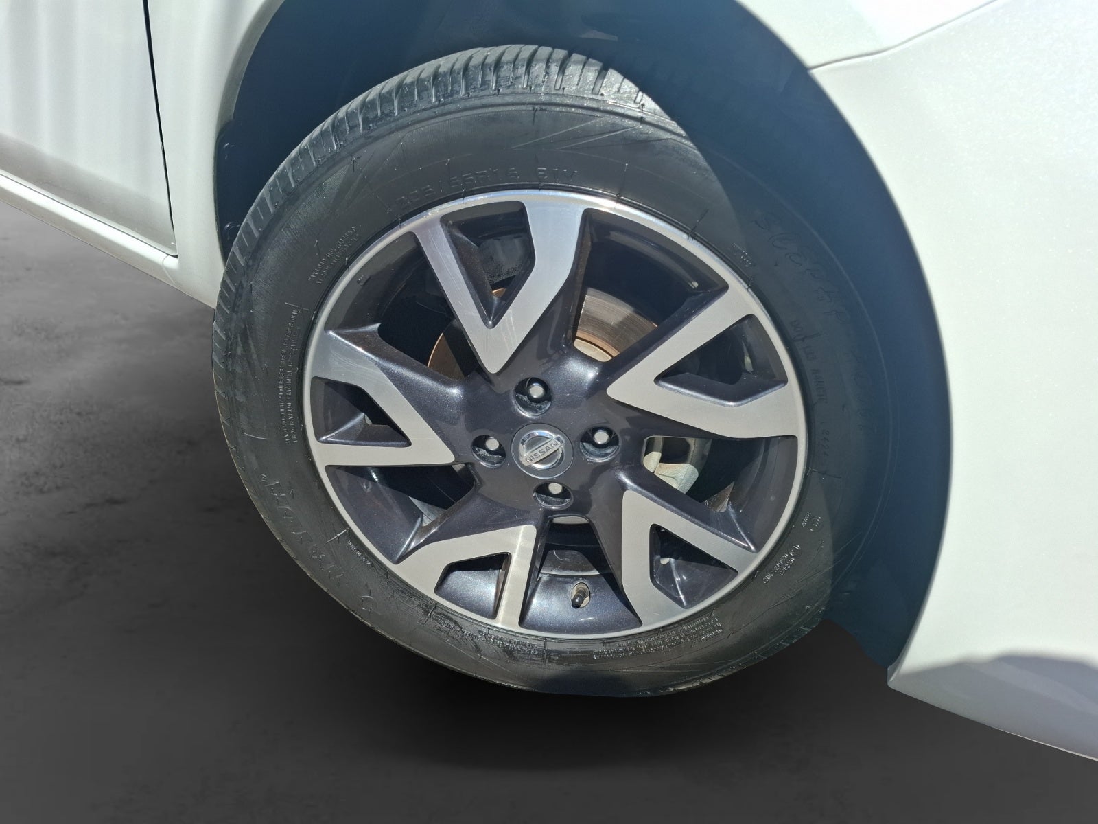 2019 Nissan VERSA VERSA ADVANCE T/A