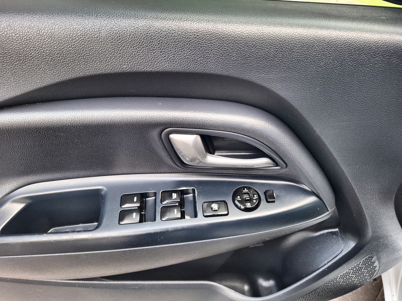 2017 Kia RIO EX HATCHBACK 1.6 MT