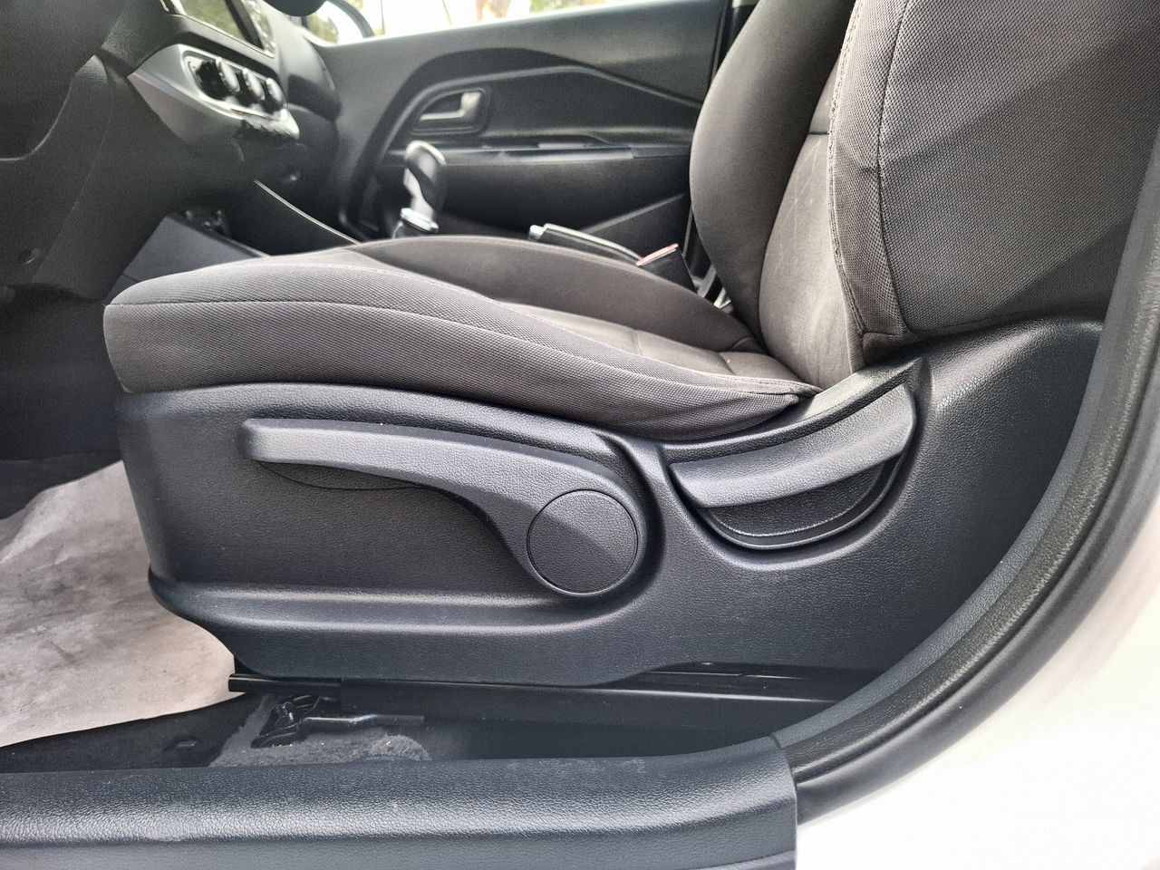 2017 Kia RIO EX HATCHBACK 1.6 MT