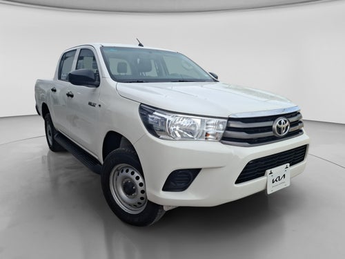 2023 Toyota HILUX D-CAB BASE