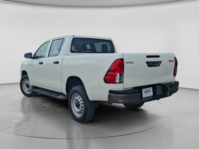 2023 Toyota HILUX D-CAB BASE