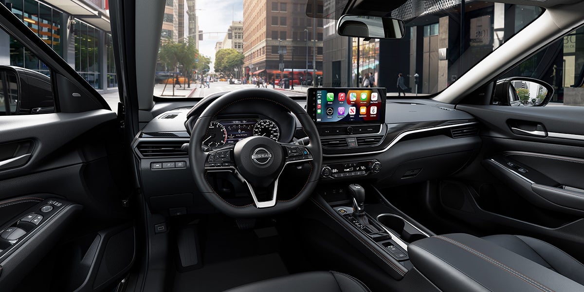 Nissan Altima Interior2