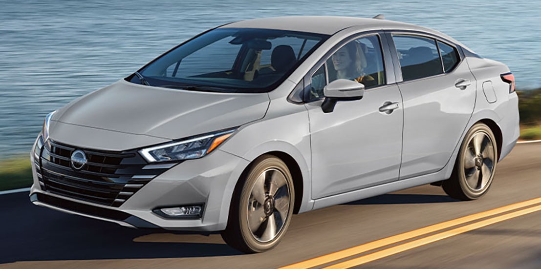 Nissan Versa Exterior3