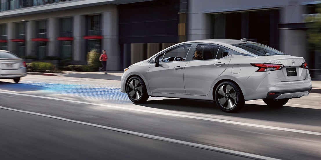 Nissan Versa Exterior6