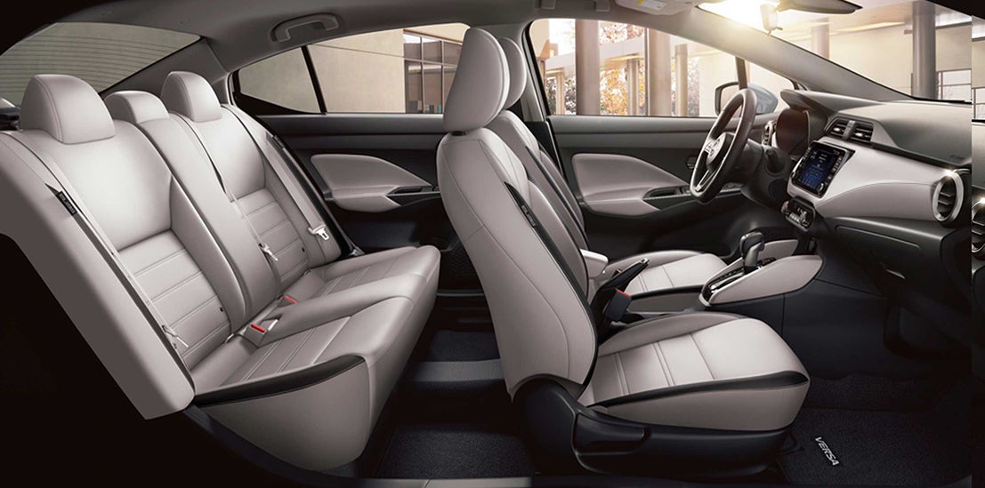 Nissan Versa Interior1