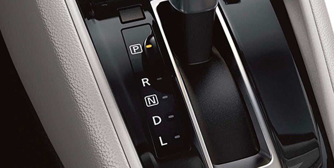 Nissan Versa Interior5